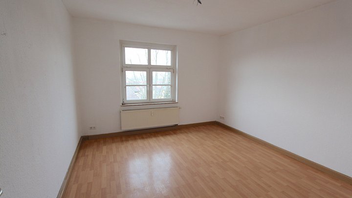 Eigentumswohnung mit Balkon in Weißenfels zu verkaufen!