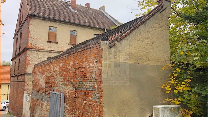 Sanierungswürdiges Anwesen in Teuchern, Burgenlandkreis, zu verkaufen!