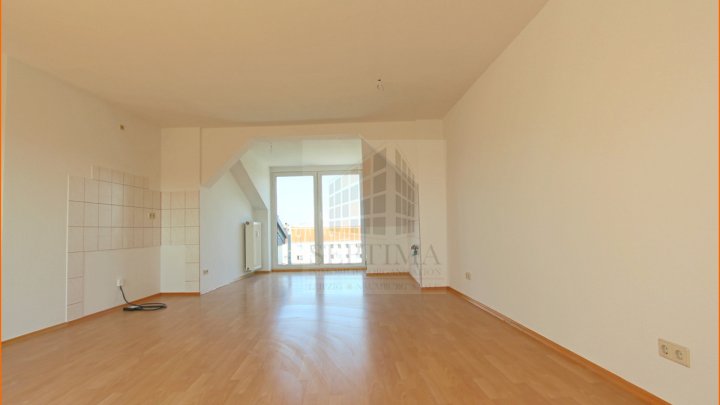 Helle und besondere 3 Raumwohnung mit Balkon im Dachgeschoß sucht neuen Mieter!