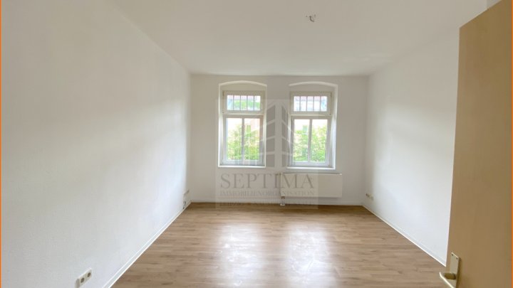 3 Raumwohnung mit großer Terrasse sucht neuen Mieter!