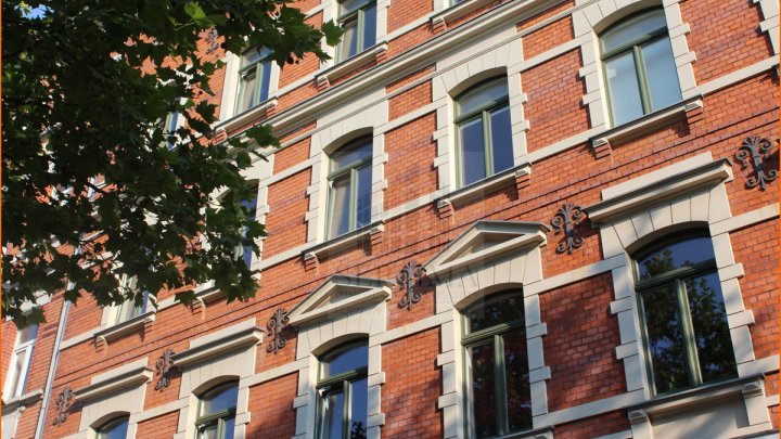 3 Raumwohnung, mit Balkon und Bad mit Fenster, in Plagwitz zu verkaufen