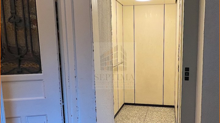 Nur eine Straße vom Fockeberg entfernt. Gemütliche und ruhig gelegene 3 Raumwohnung im Dachgeschoß zu verkaufen