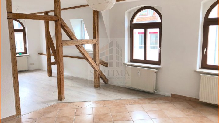 Vollvermietetes Haus im Zentrum von Hohenstein-Ernstthal ohne Instandhaltungsrückstau für die 12fache Jahresmiete  zu verkaufen