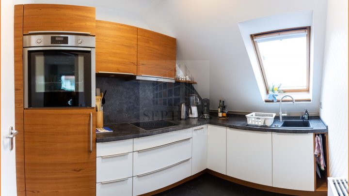 Wunderbare 4 Raum-Maisonettewohnung mit hochwertiger Einbauküche zu verkaufen