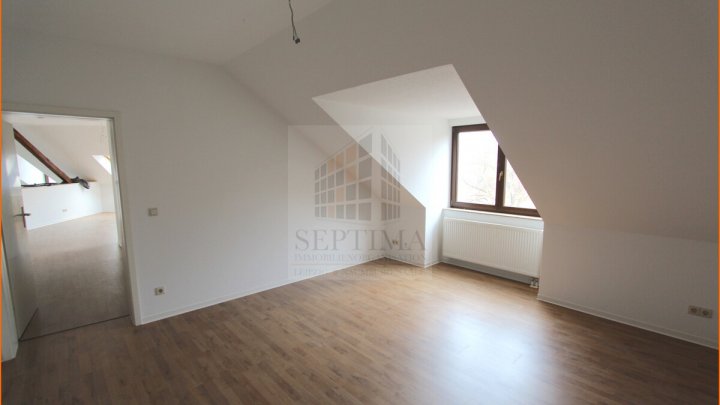 Gemütliche und helle 3 Raumwohnung im Dachgeschoß zu vermieten